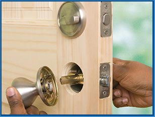 Greater Heights TX Locksmith Store Greater Heights, TX 713-953-1911